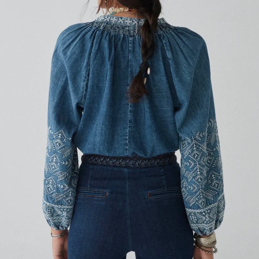 MAISON HOTEL-Audrey Blouse - Denim Romance