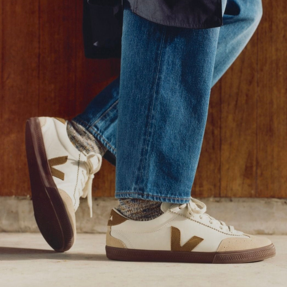 VEJA-VOLLEY LEATHER WHITE TENT BARK