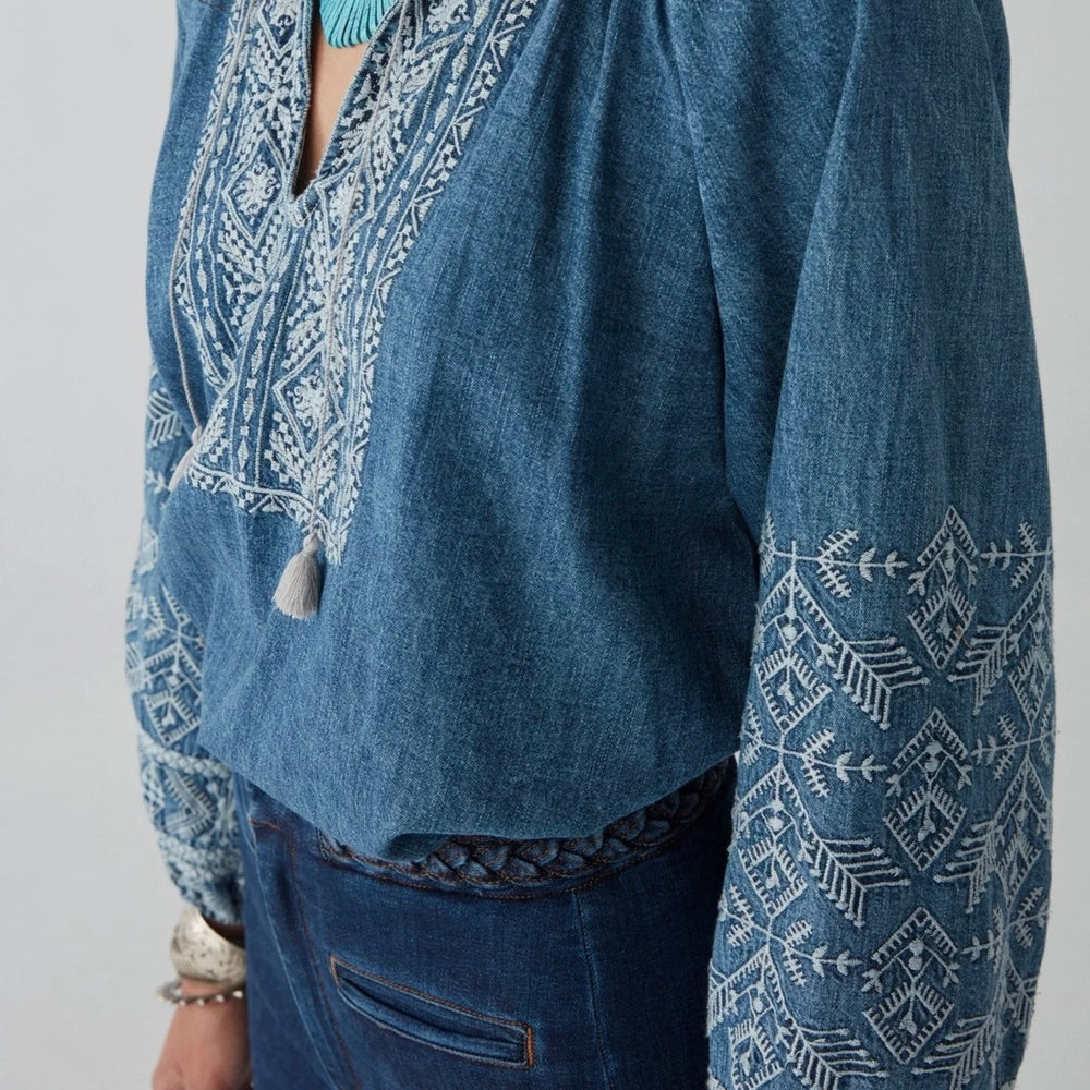 MAISON HOTEL-Audrey Blouse - Denim Romance