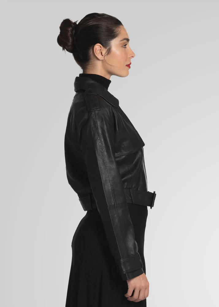 AMAPELLE-ROMIE - CROPPED TRENCH BIKER