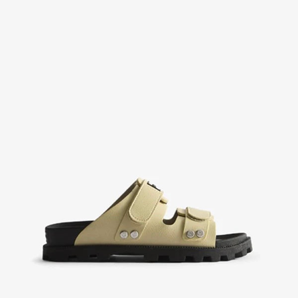HUNTER-vegan sandals